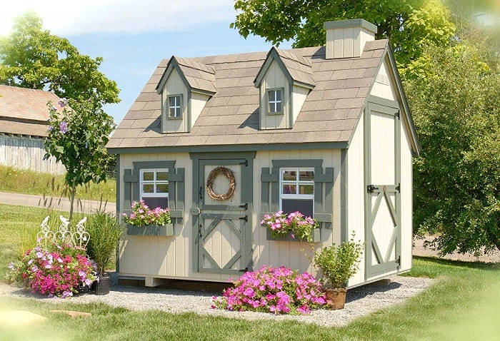 Cape Cod Playhouse - Best Outdoor Playhouses for Kids